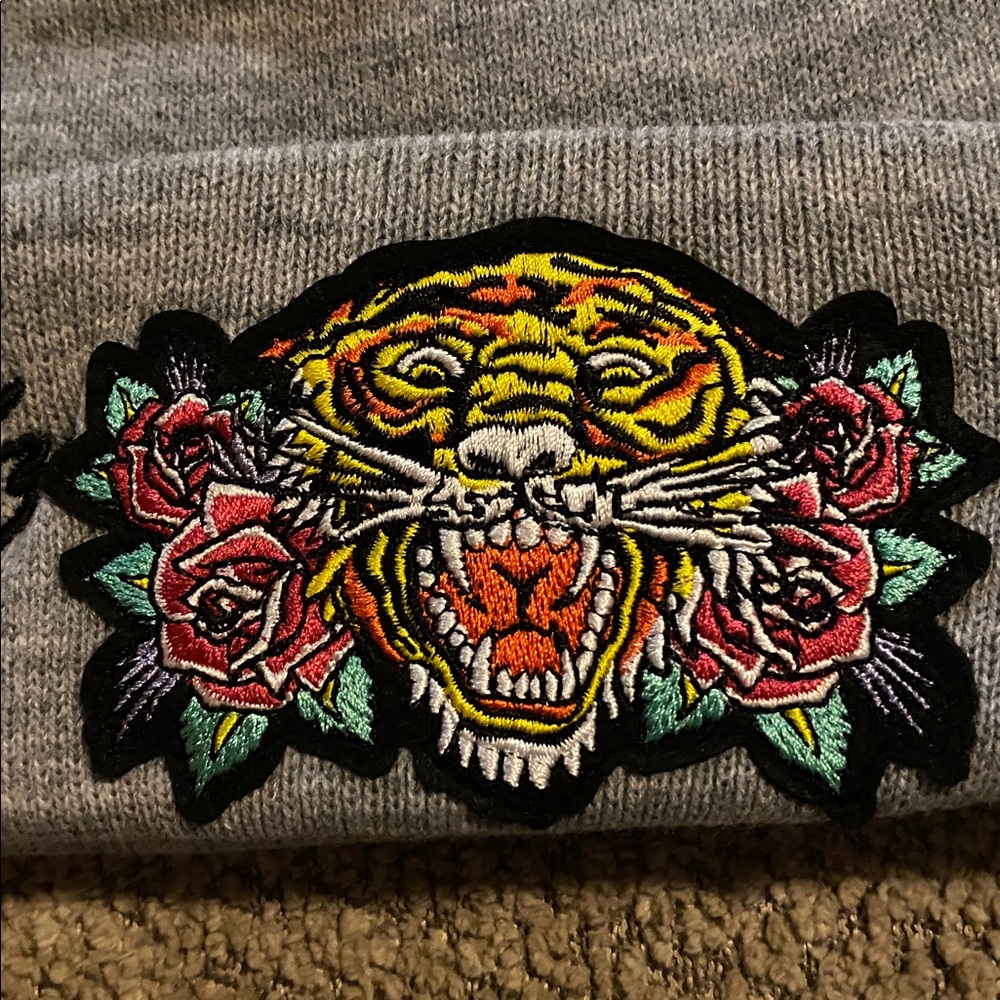 🆕 Ed Hardy Y2K Cuff Beanie Black Cap Hat Unisex Brand New - Picture 5 of 7